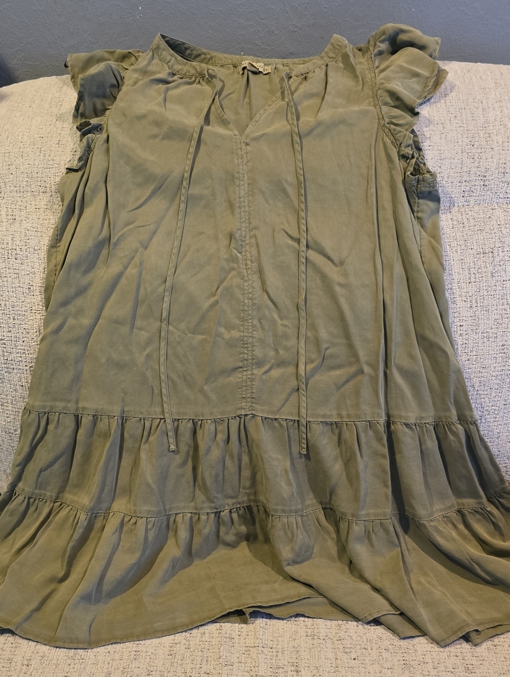 Knox Rose Olive Green Ruffled Short-Sleeve Dress